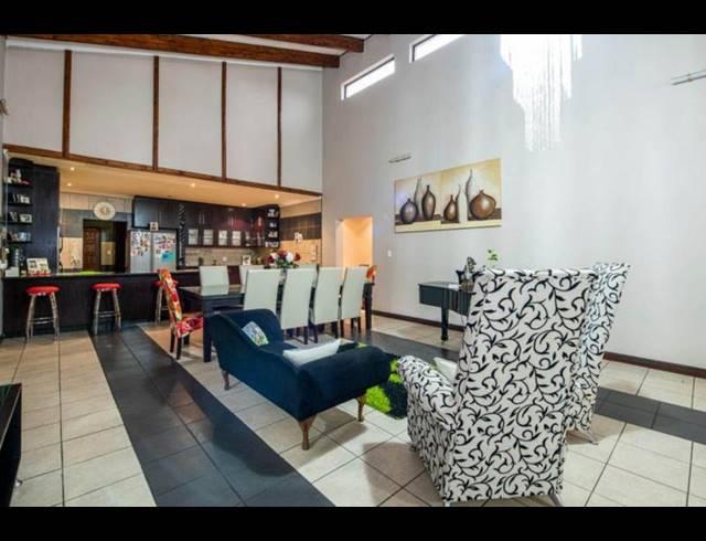 5 BEDROOM HOUSE FOR SALE IN MEYERSDAL NATURE ESTATE